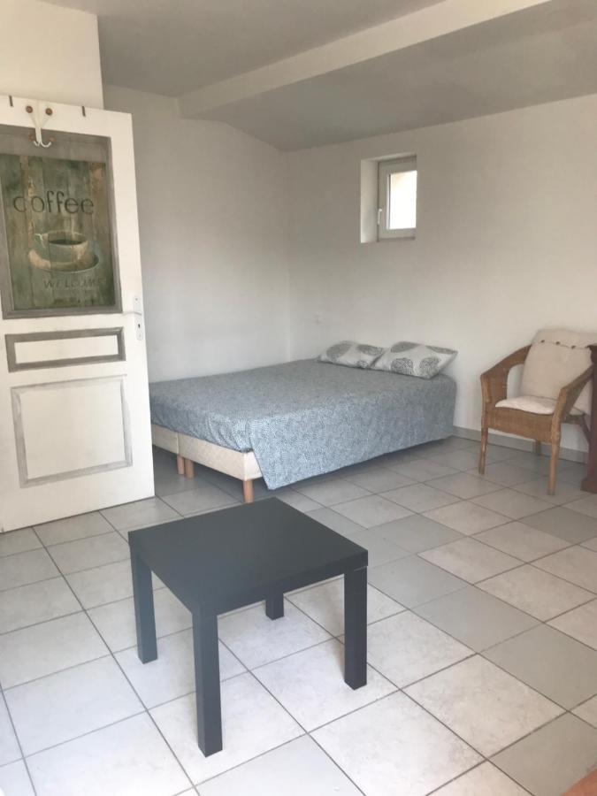 Studio Confortable 33 M2 Hérépian 外观 照片